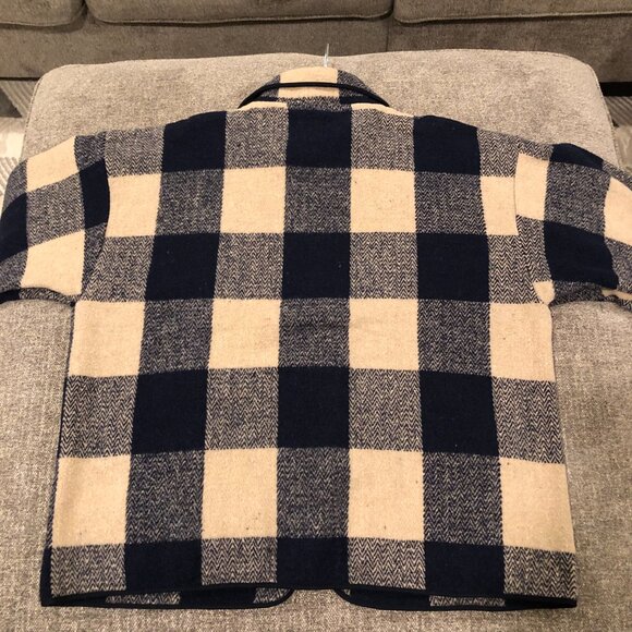 Black & Tan Plaid Cabin Fever Coat, Size XL - Picture 8 of 8